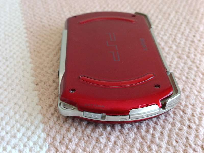 Psp Go Console +Original Charger