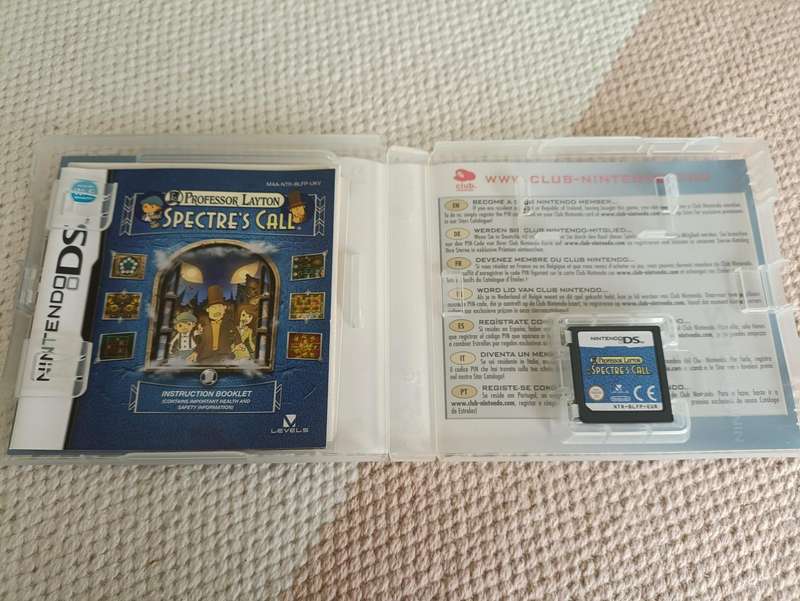 Professor Layton and the Spectre's Call DS