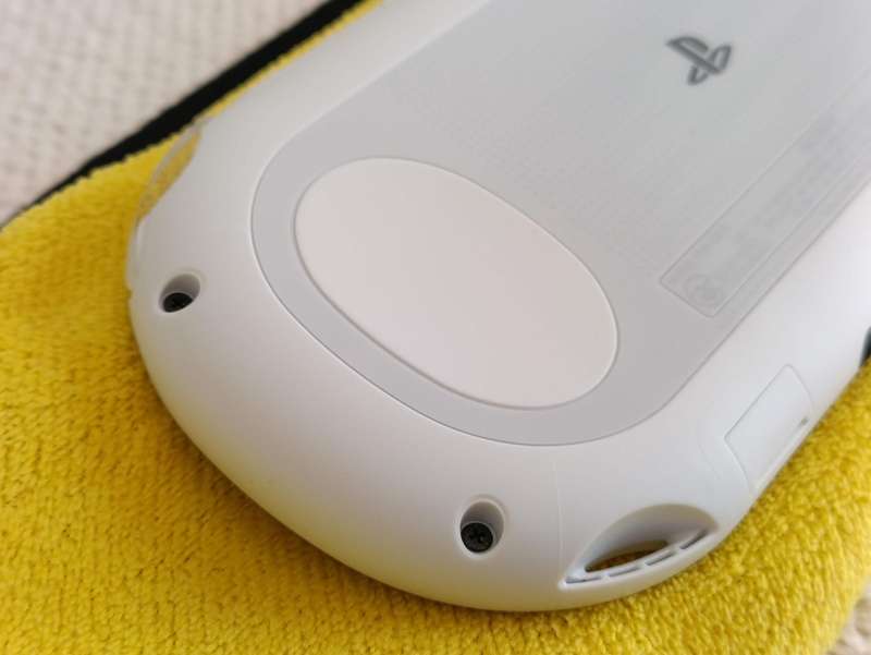 PS Vita Slim with Box +16gb Memory card Glacier White
