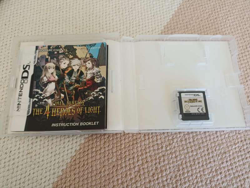 Final Fantasy The 4 Heroes of Light Nintendo DS