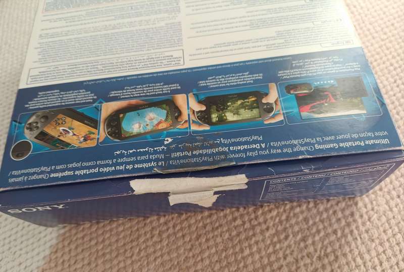 PS Vita Slim Console with Original Packaging +8GB Memory Card
