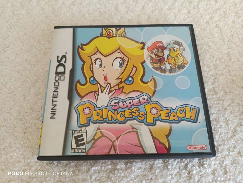 Super Princess Peach Nintendo DS *Note Added*