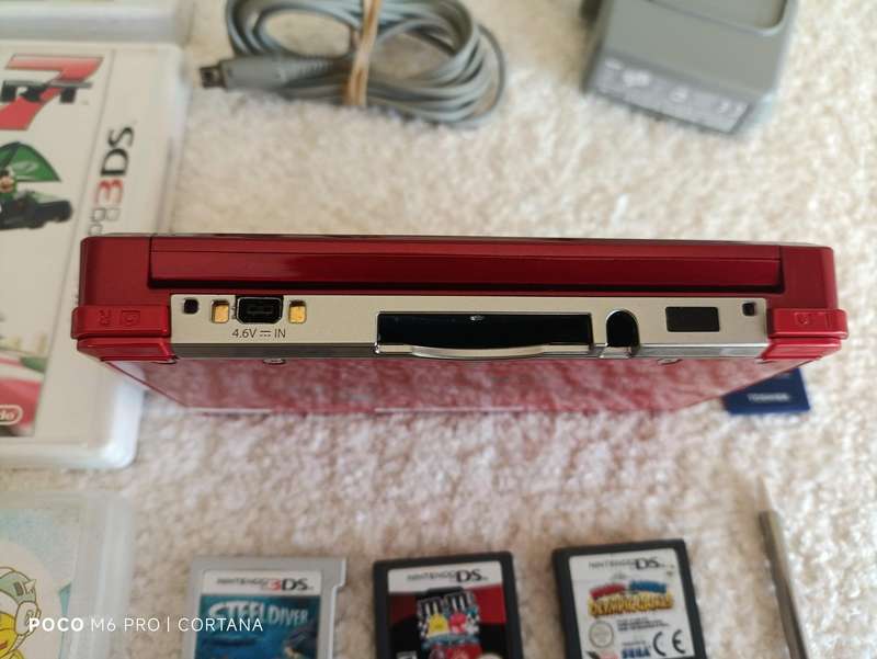 Nintendo 3DS Euro Region Console +Games Bundle