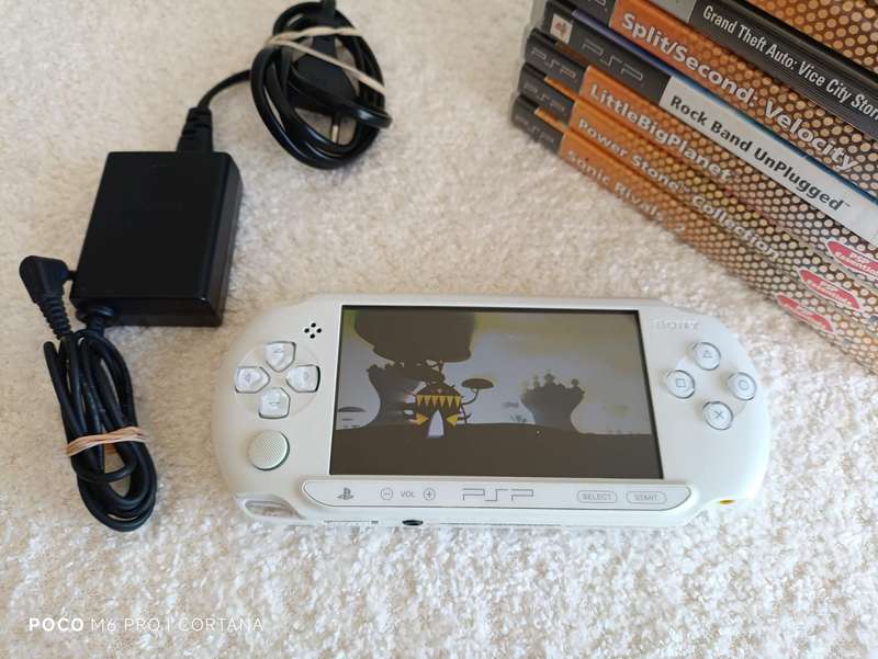 Psp Console With Games +Charger