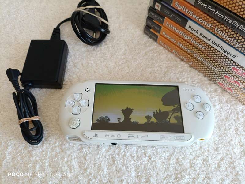 Psp Console With Games +Charger