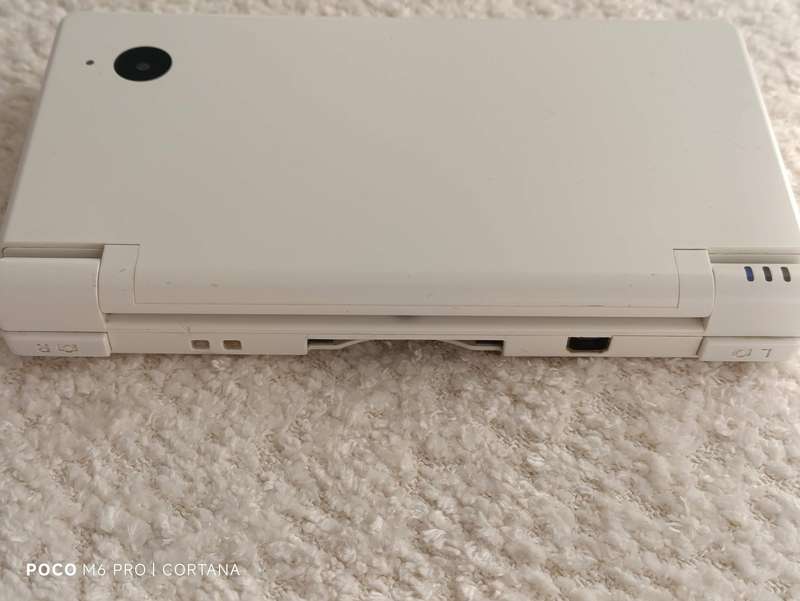 Nintendo Dsi Console +Charger
