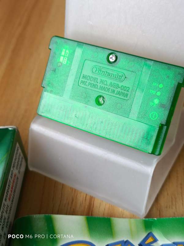 Pokémon Emerald Version Gameboy Gba CIB