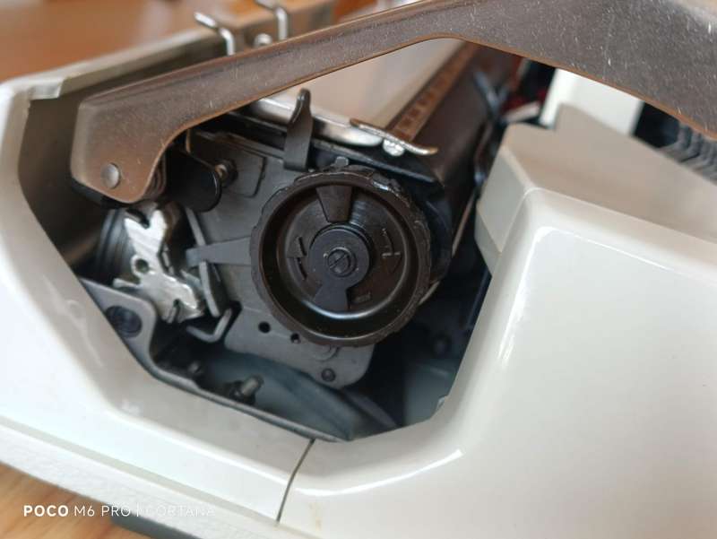 Hermes Baby Qwerty Keyboard Type Writer with Cover