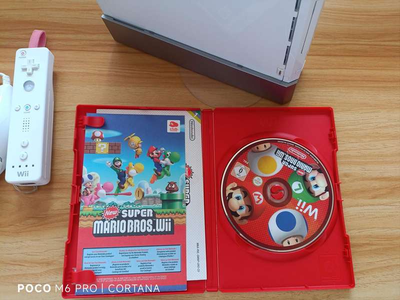 Nintendo Wii Console With New Mario Super Bros Game