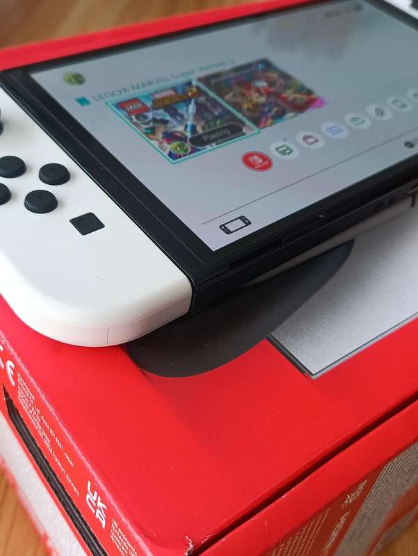 Nintendo Switch Oled (White) +Original Box
