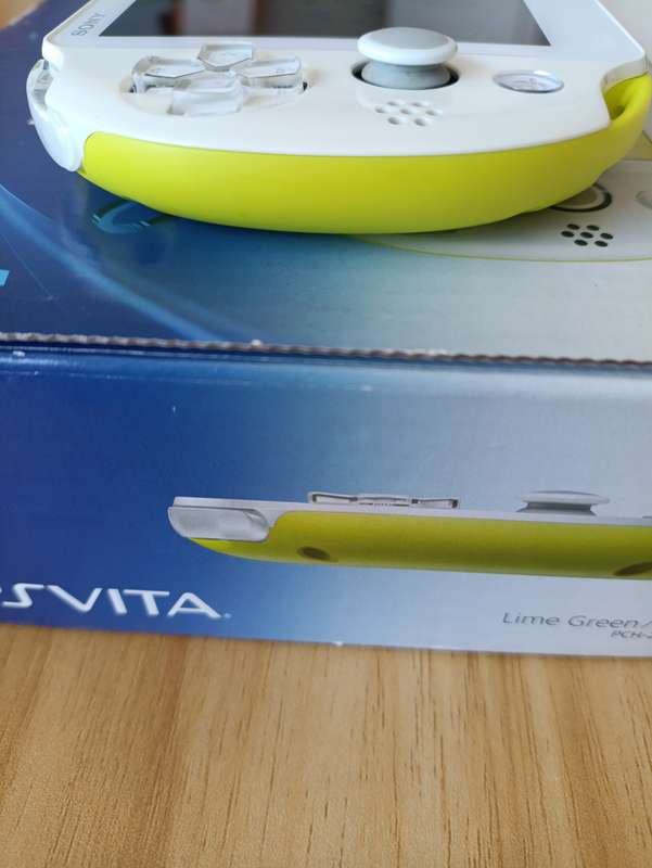 Ps Vita Slim Console +Box