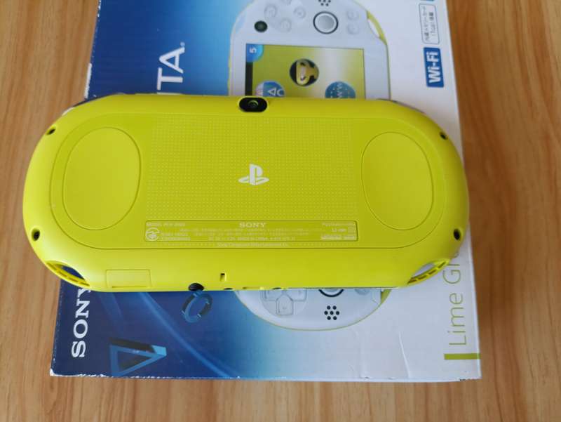 Ps Vita Slim Console +Box