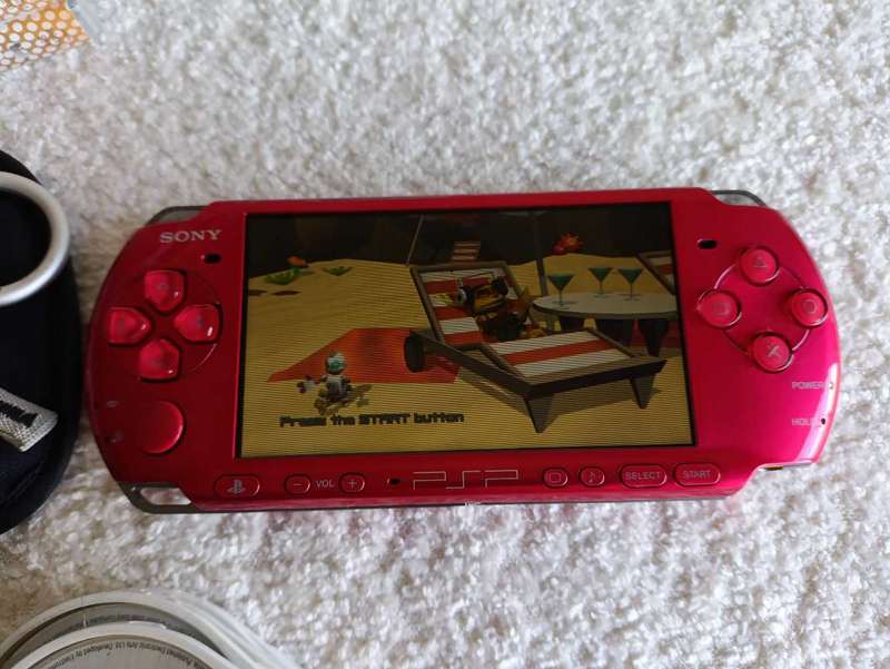 Psp 3004 Red +20 Games
