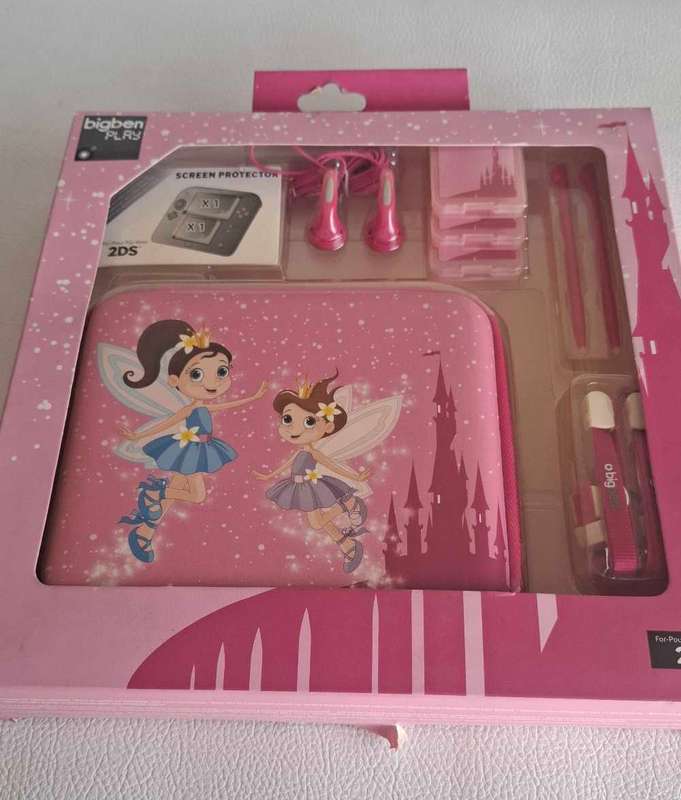 Nintendo 2DS Travel Pack
