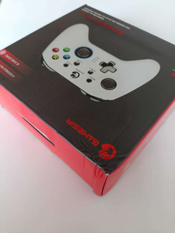 Gamesir T4 Pro Controller