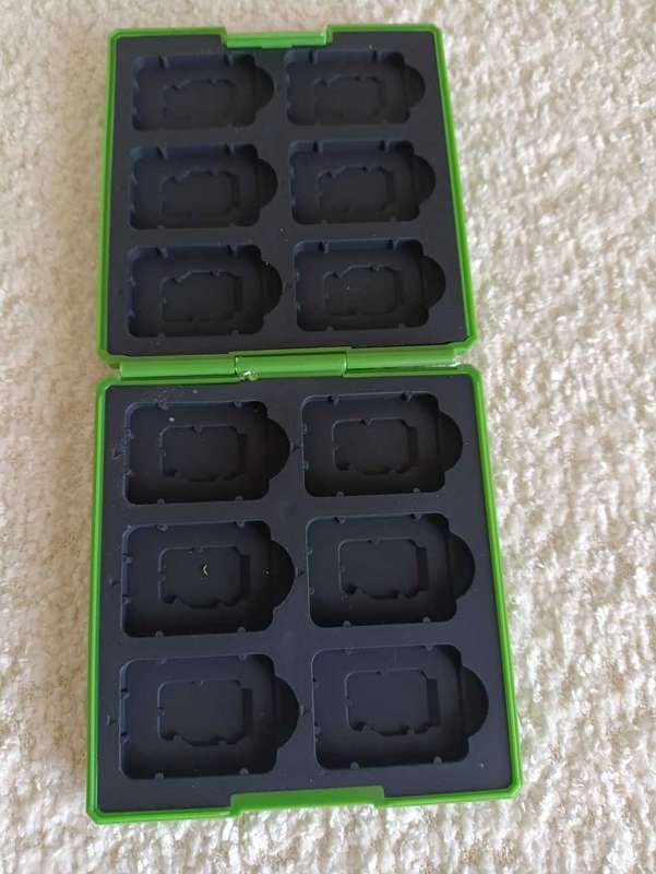 Nintendo Switch Game Card Storage Case