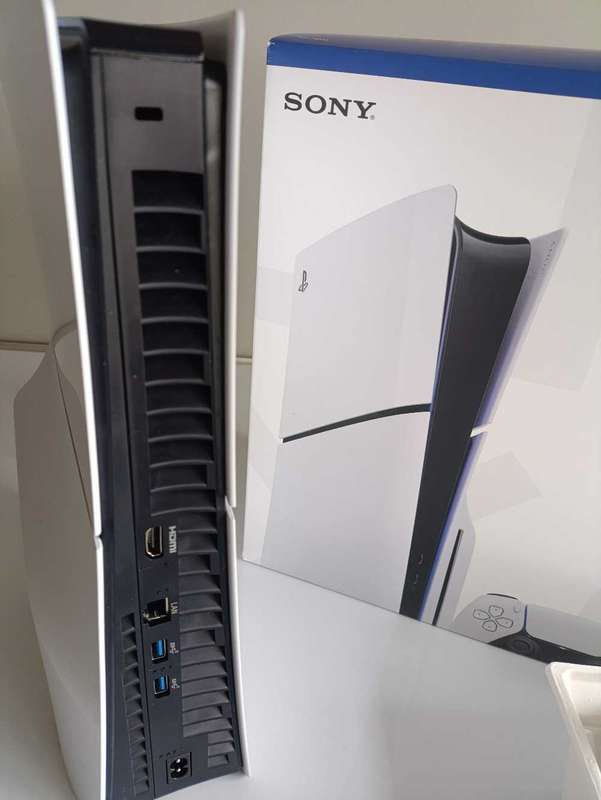 Playstation 5 Slim Disc Edition with Box 1 Tb