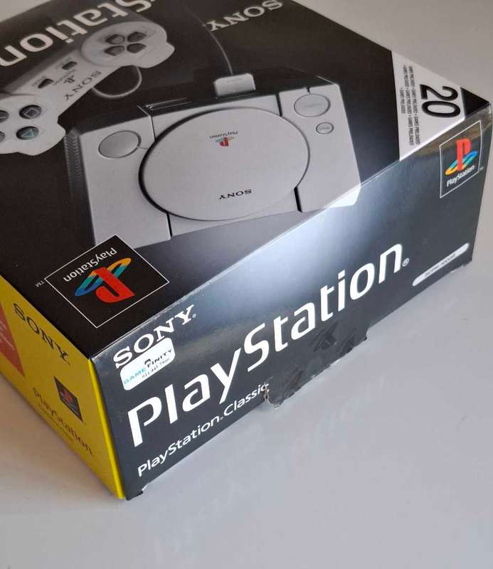 Playstation Classic Sony +Box