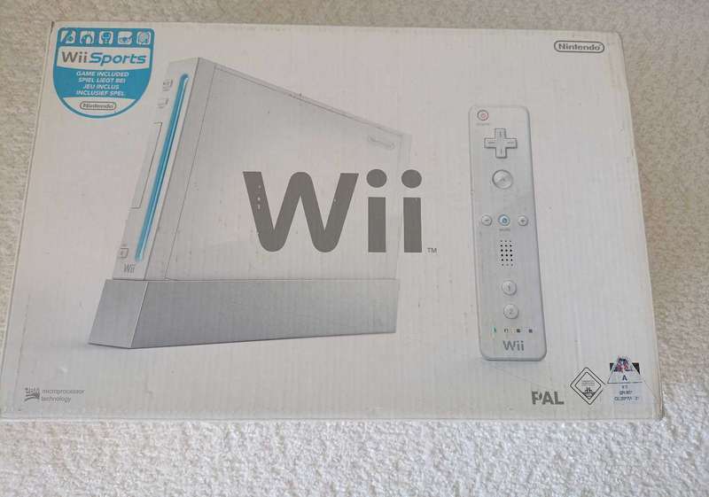 Nintendo Wii Console +games+Box