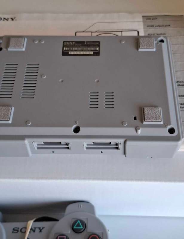 Playstation Classic Sony +Box