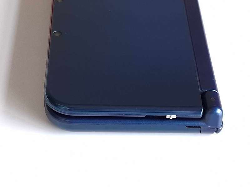 "New" Nintendo 3ds Xl Console +Charger