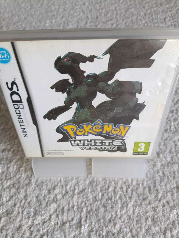 Pokémon White Version Nintendo Ds