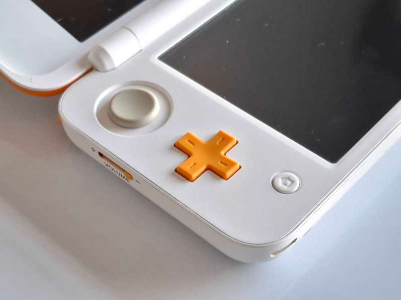 "New" Nintendo 2DS XL