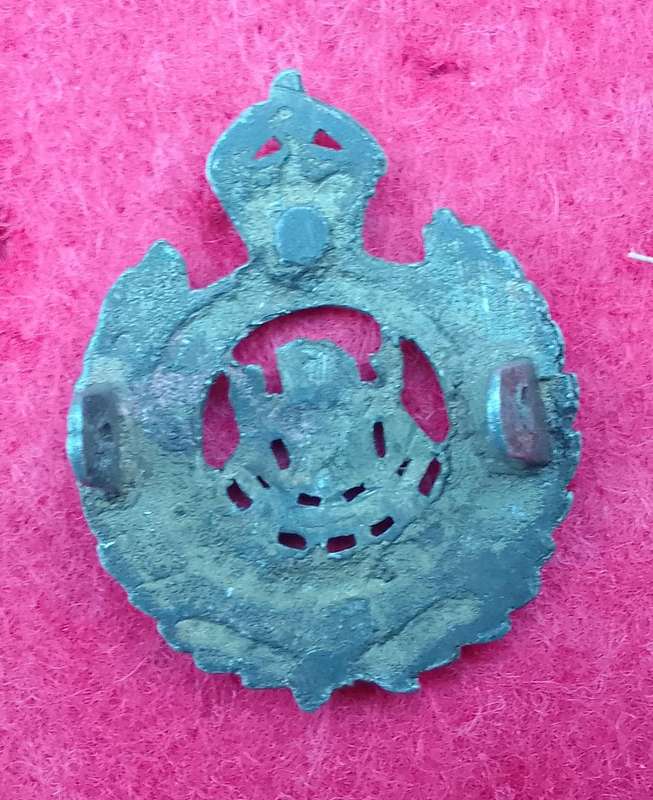 SOUTH AFRICAN ENGINEERS CAP BADGE