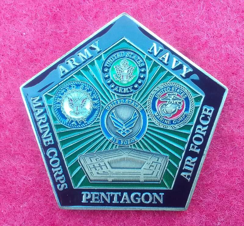 Pentagon ( Department of Defence ) challenge coin