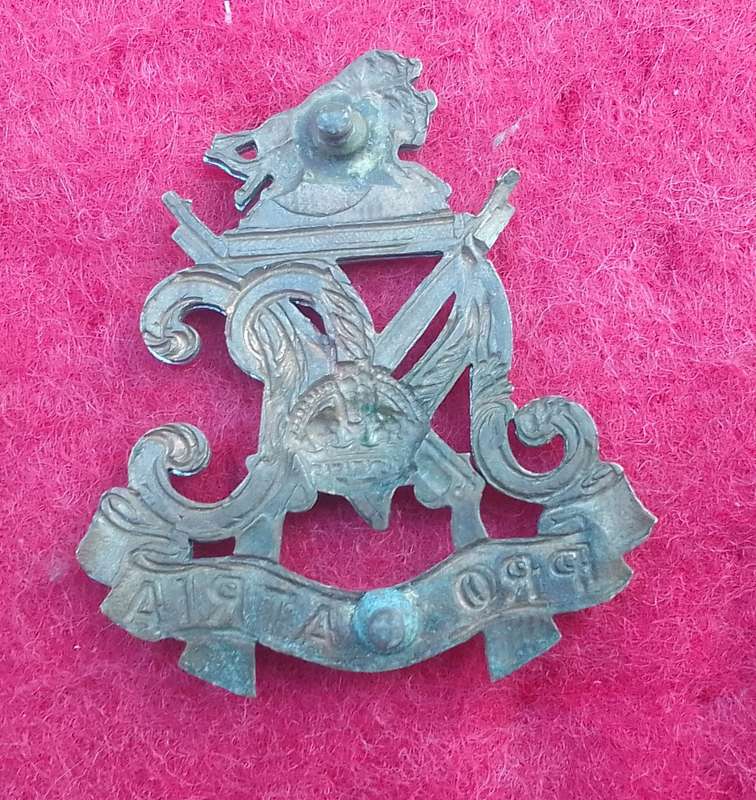 SADF - Natal Carbineers Cap Badge
