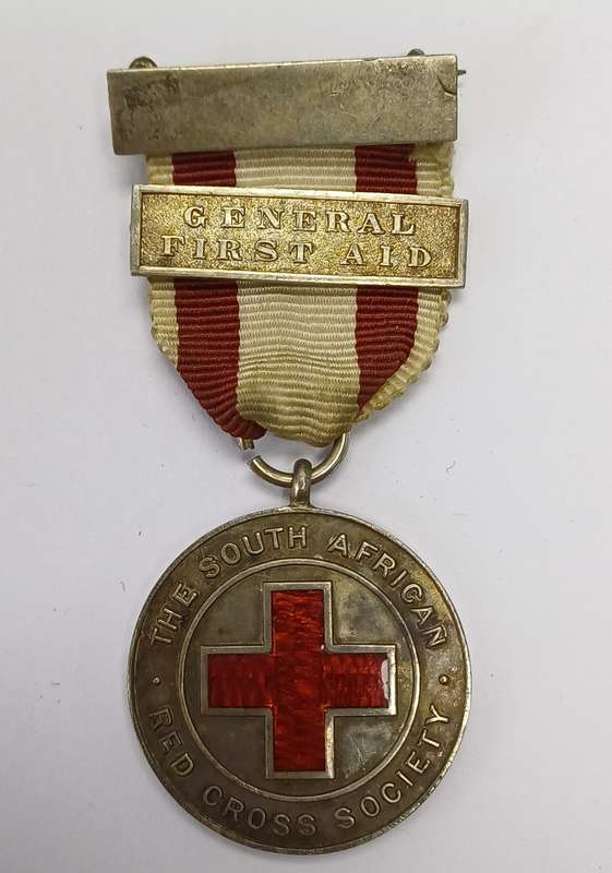 Rare Voluntary Medical Sevrice Medal Group. Unusual to an Indian Recipient during the Apartheid era