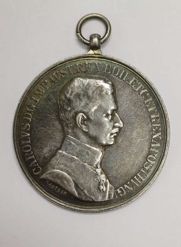 WW1 Austria - Hungary Karl IV Silver Bravery Medal