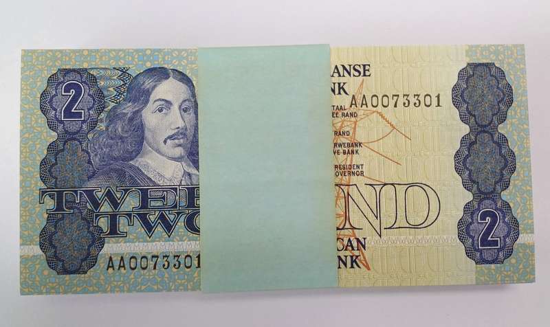 South Africa R2 AA Stals Full Bundle in UNC, Lower Numbers