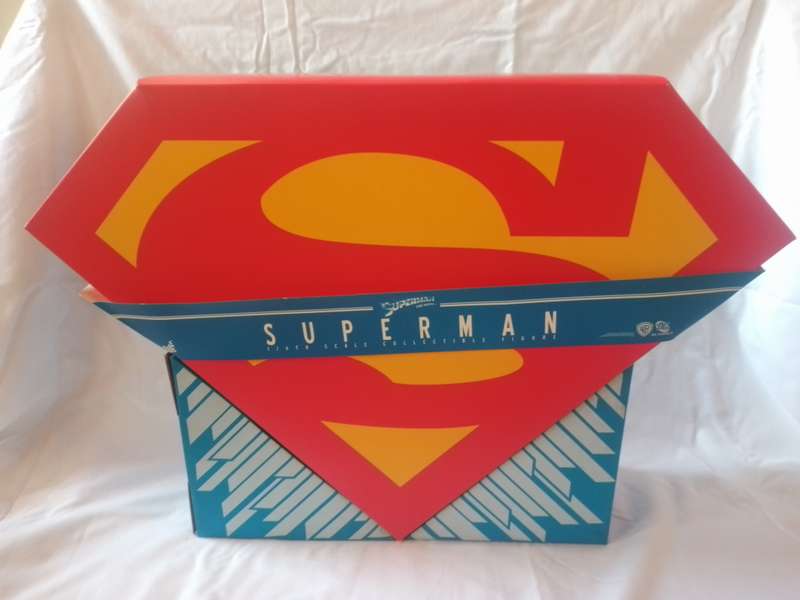 Hot Toys Superman - Christopher Reeve 1/6 Scale Movie Masterpiece - 1978 Figure
