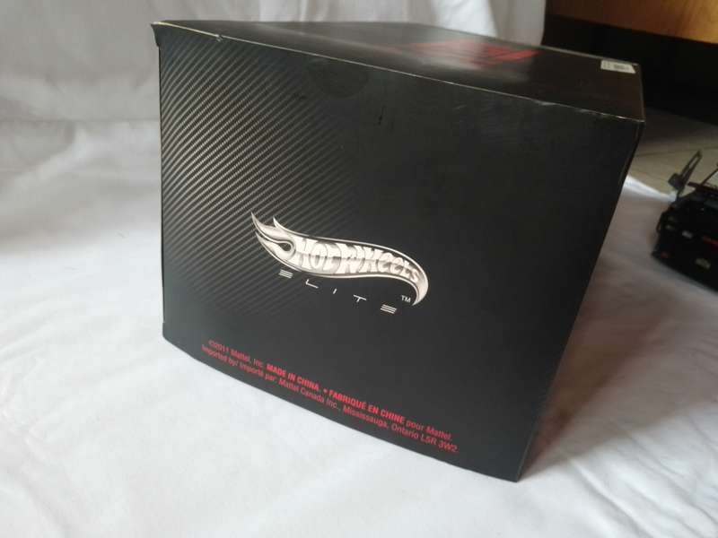 Hot wheels "A Team" van - Elite edition 1:18 scale