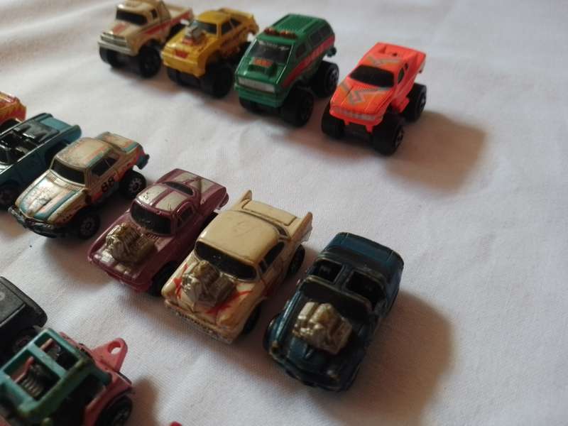 Micro machines - whole lot of 16 cars - 1:148 scale 1980's vintage.