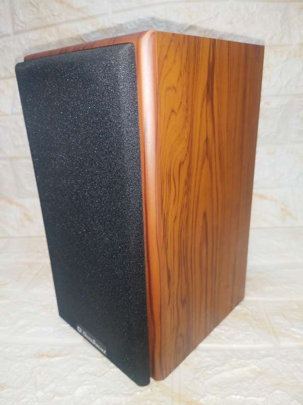 Two High Quality Home Theatre Surround Speakers