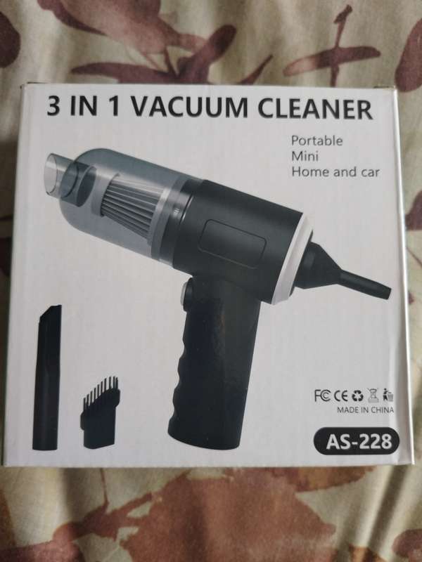 Handheld Vacuum Cleaner Lot of 3