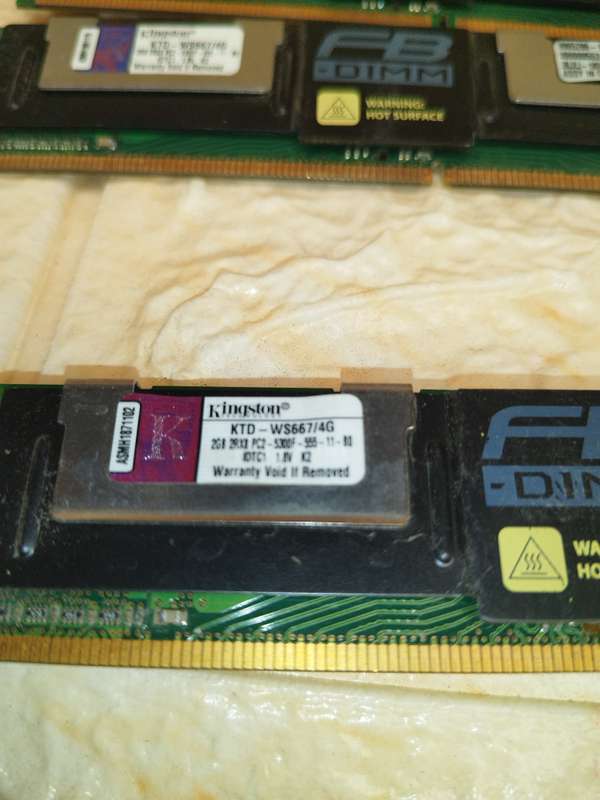 Kingston 2gb Pc2 server ram x 8
