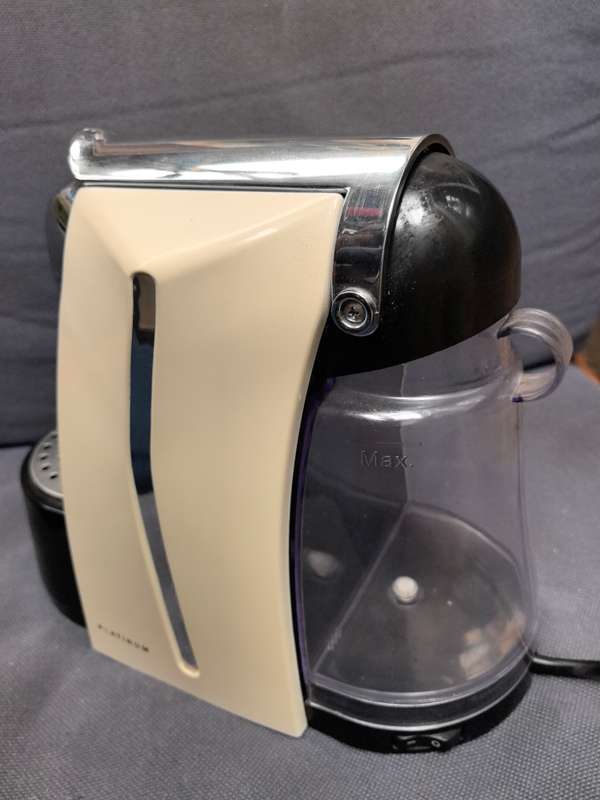 Platinum Nespresso Maker