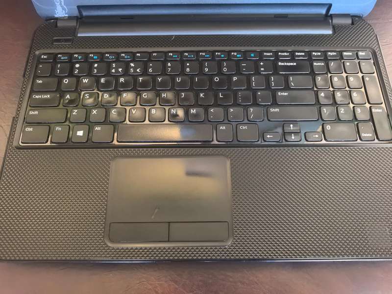 Dell Inspirion 3521