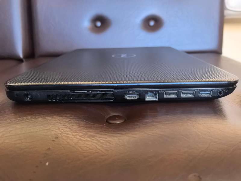 Dell Inspirion 3521