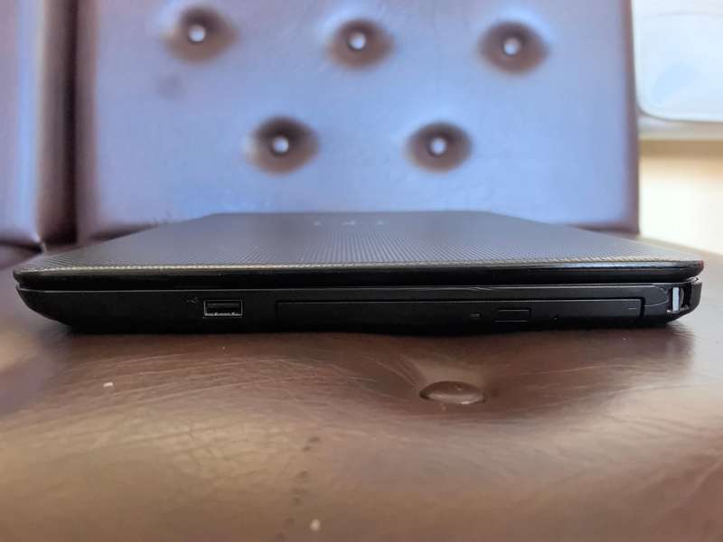 Dell Inspirion 3521