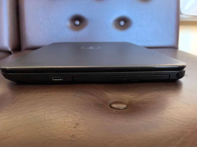 Dell Inspirion 3521