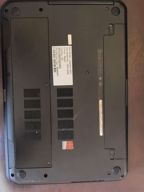Dell Inspirion 3521