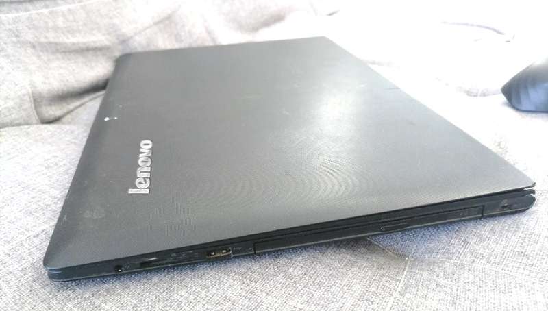 LENOVO G50 i3 LAPTOP, NO CHARGER, NOT TESTED SOLD AS IS*