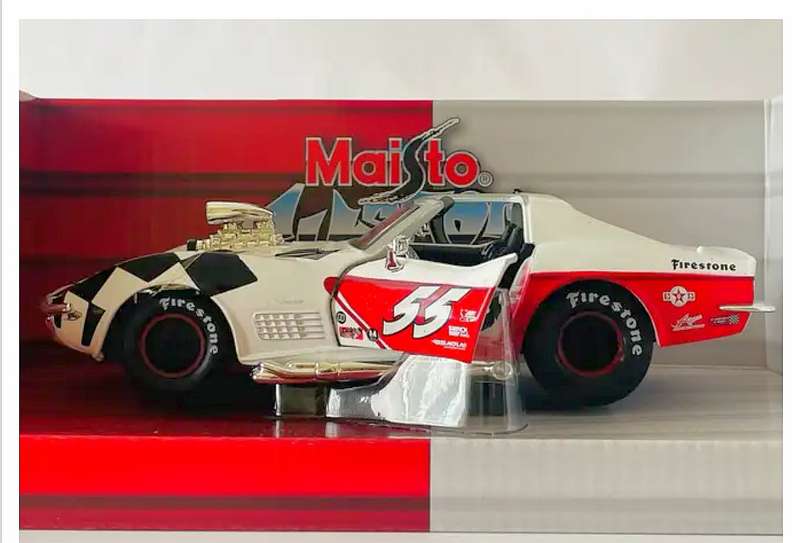 Maisto 1:24 scale 1970 Chevrolet Corvette