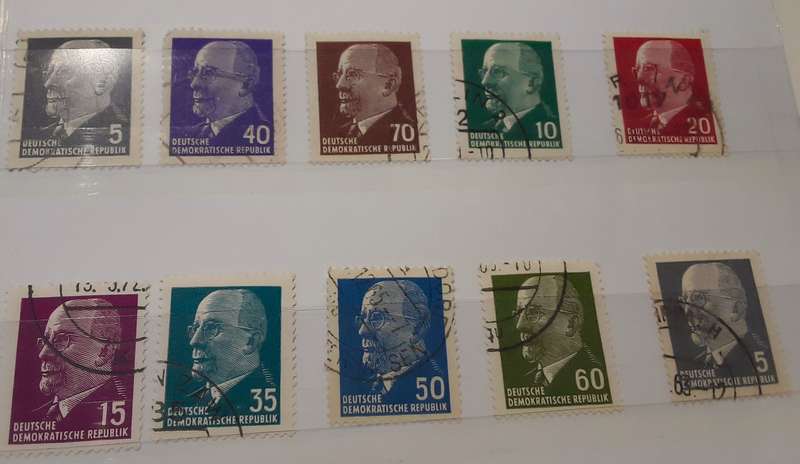 Rare Germany President Paul Hindenburg Set+ German Leaders. Mini Stamp Album. A6. Value R25000. Ref4