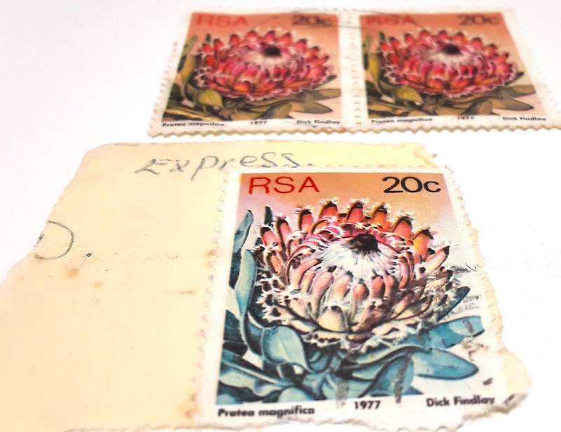 PRINTING ERROR ON RSA STAMP. Compare with normal. All for 1 bid. See photos.