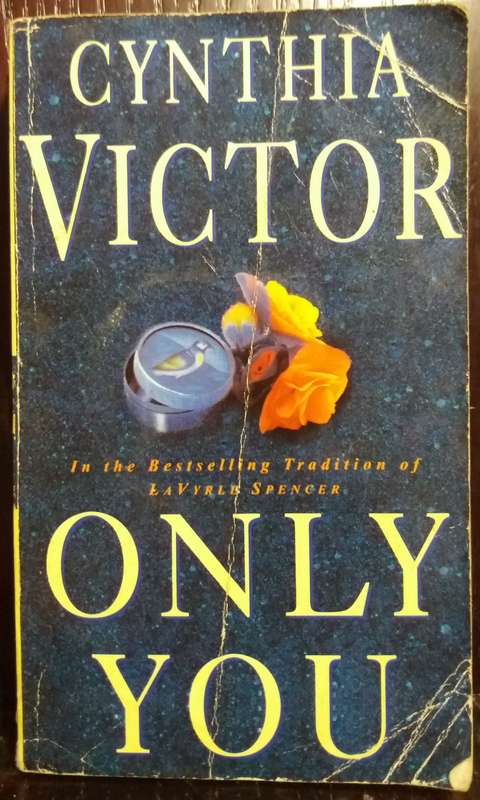 Only You - Cynthia Victor (Small Paperback)